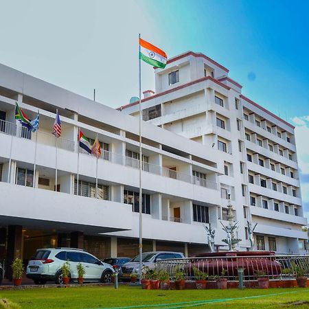 Casino Hotels Ltd Thrissur Exterior foto