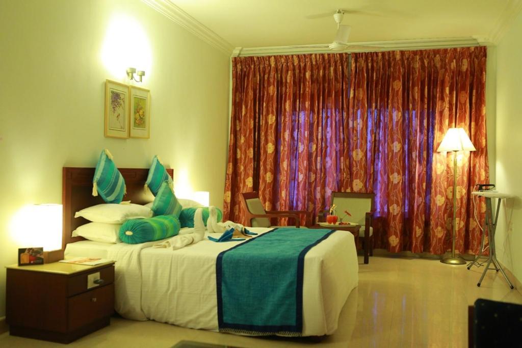 Casino Hotels Ltd Thrissur Exterior foto