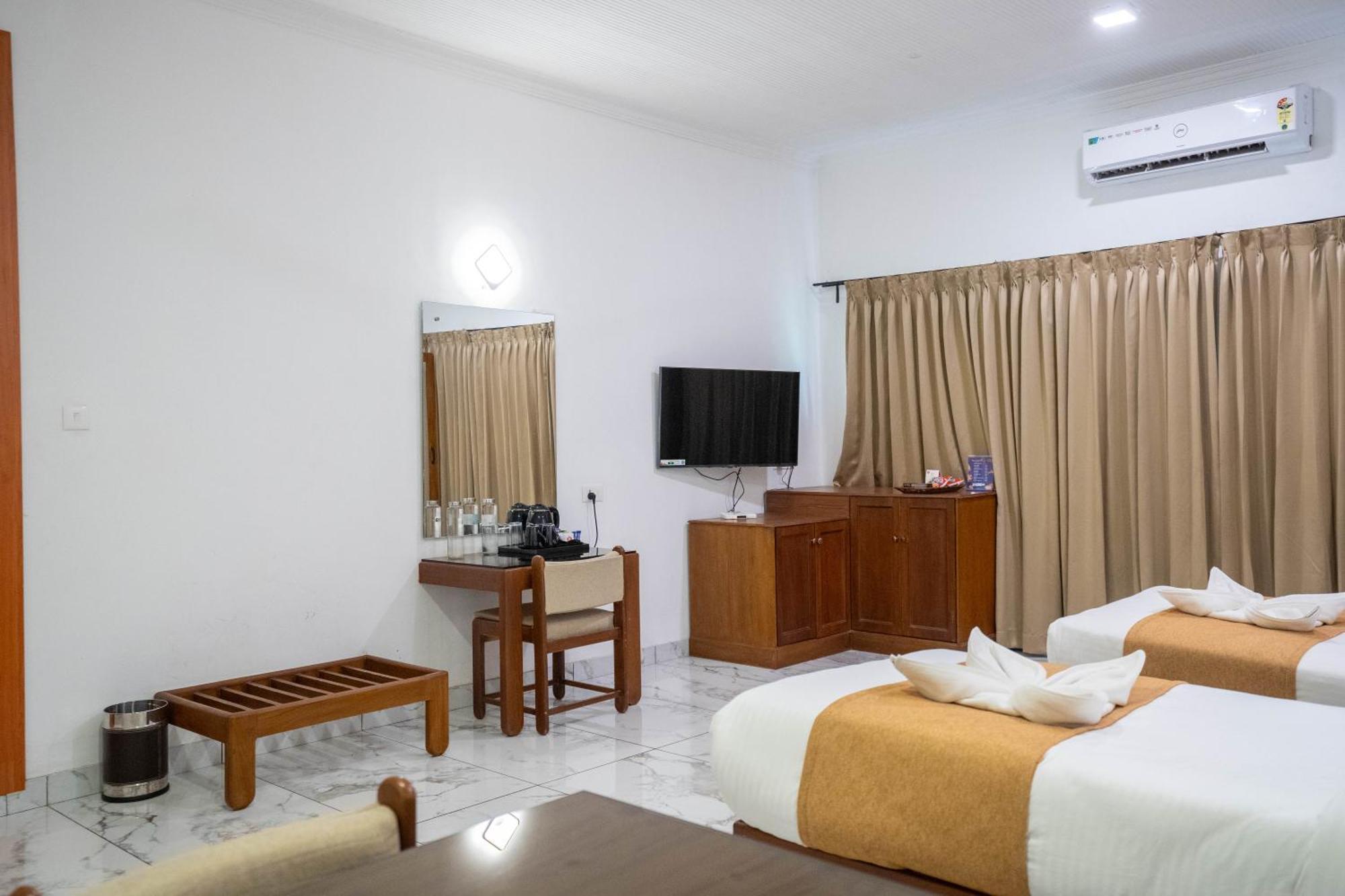 Casino Hotels Ltd Thrissur Exterior foto