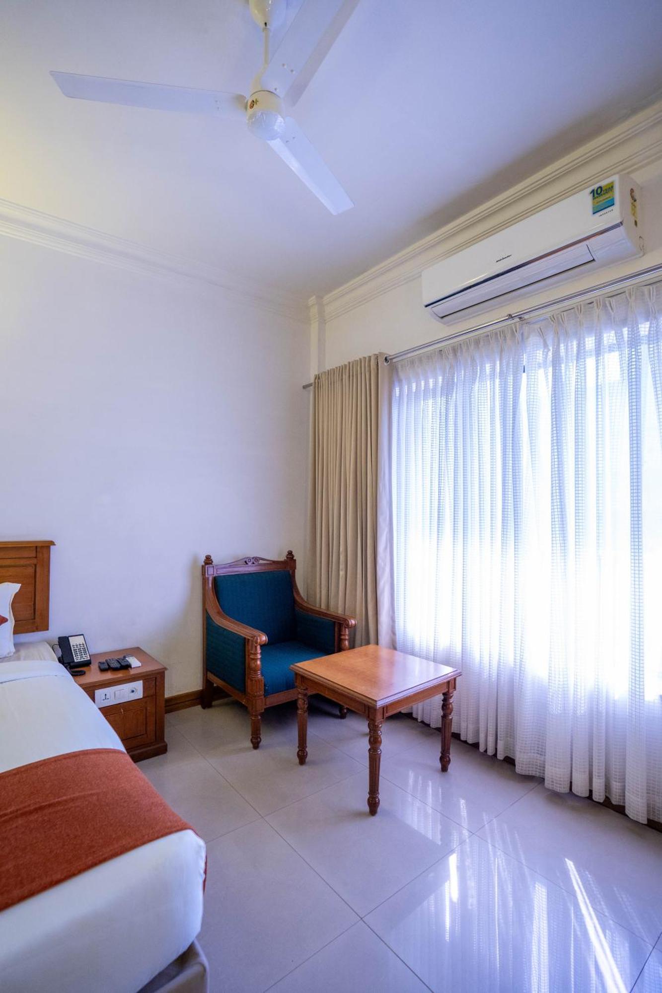 Casino Hotels Ltd Thrissur Exterior foto