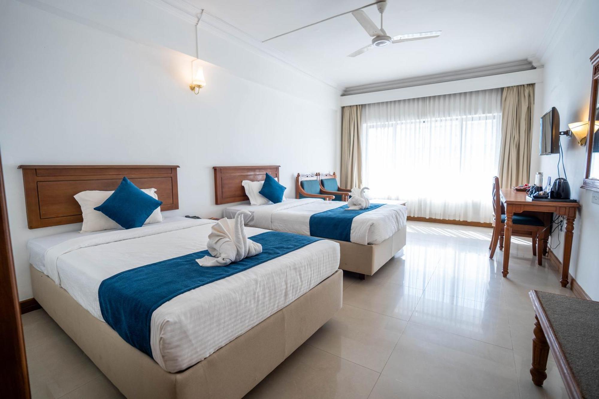 Casino Hotels Ltd Thrissur Exterior foto